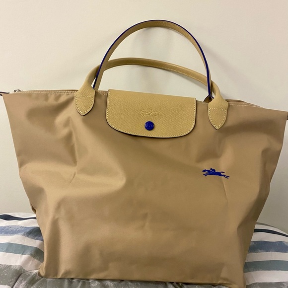 Brand New Large Longchamp - Picture 1 of 2